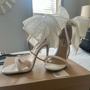 Bridal shoes